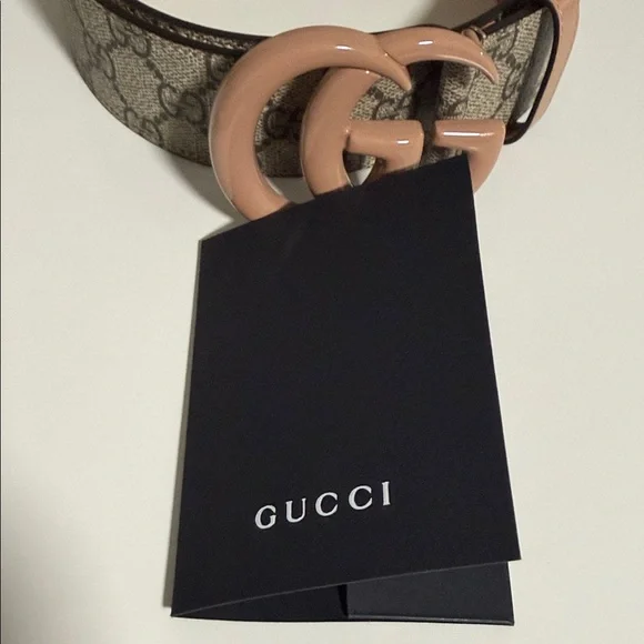 Gucci Tan and Black GG Logo Belt - Picture 4 of 5